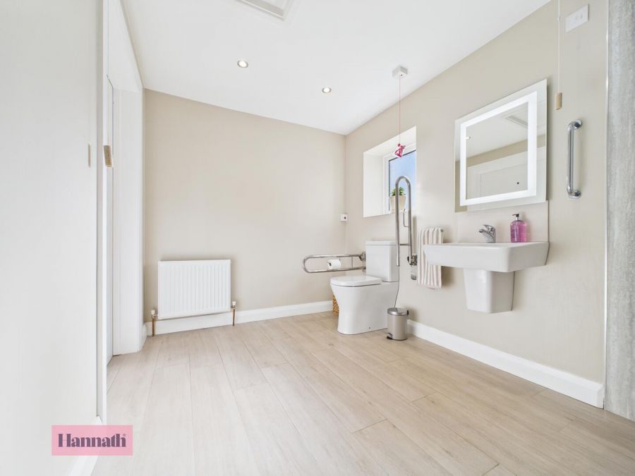 21 Margretta Park