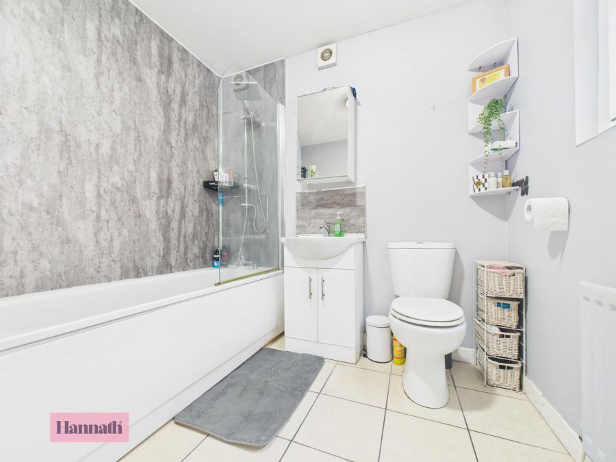 3 Carrickblacker Avenue