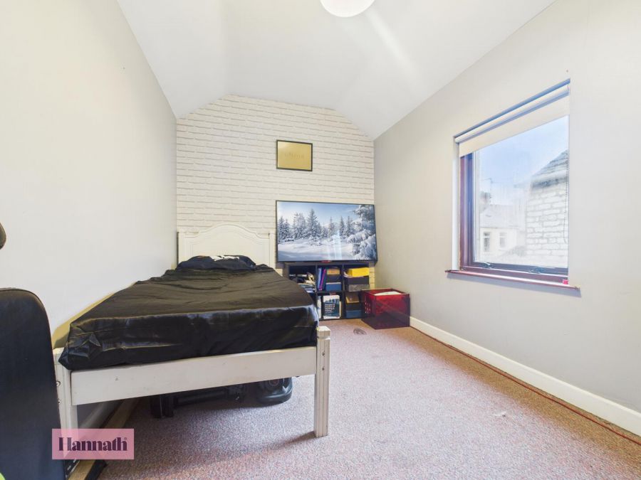 3 Carrickblacker Avenue