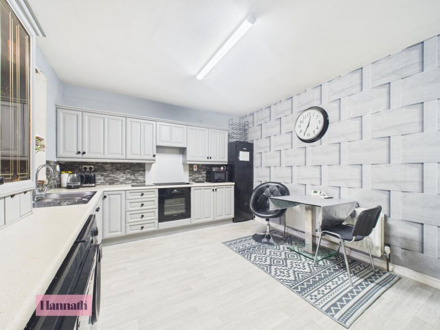 3 Carrickblacker Avenue