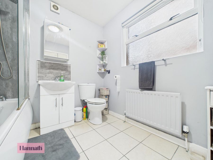 3 Carrickblacker Avenue