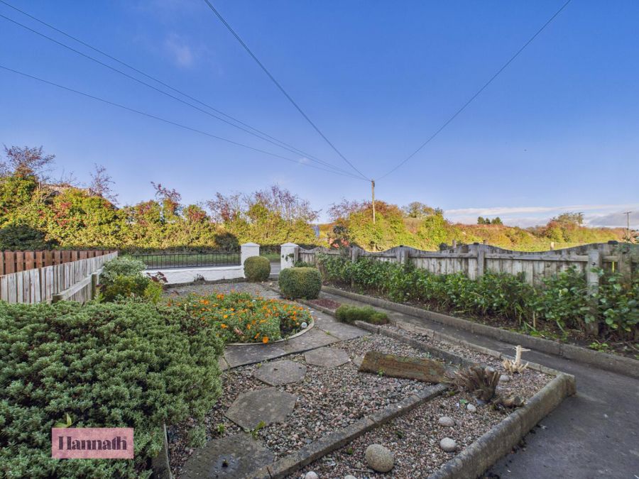 80 Moy Road 80 Moy Road