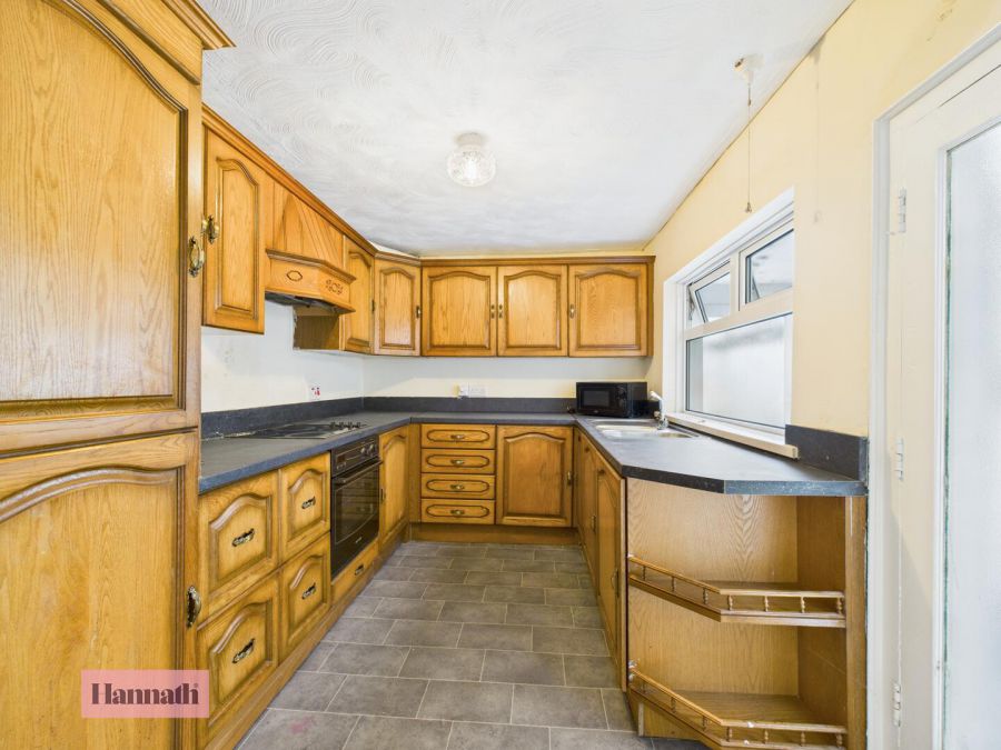 14 Carrickblacker Road