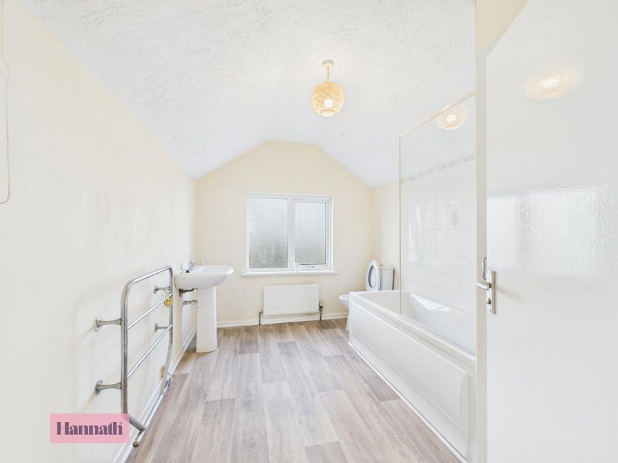 14 Carrickblacker Road