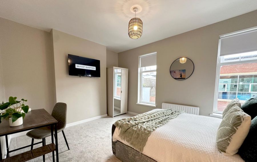 Room 3, 46 Portmore Street