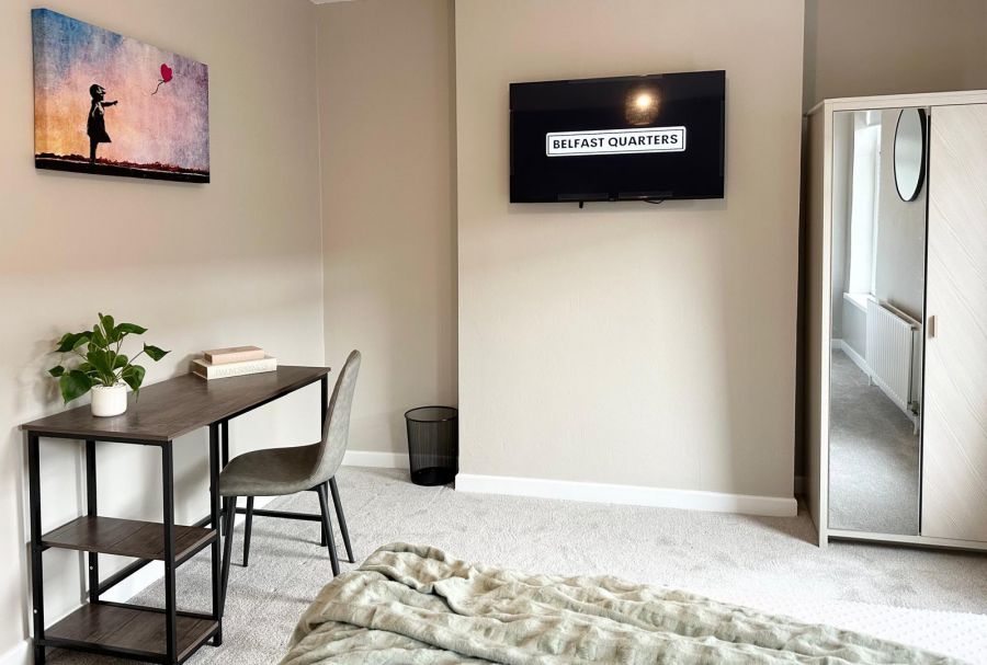 Room 3, 46 Portmore Street