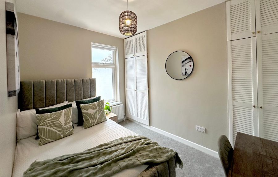 Room 3, 46 Portmore Street