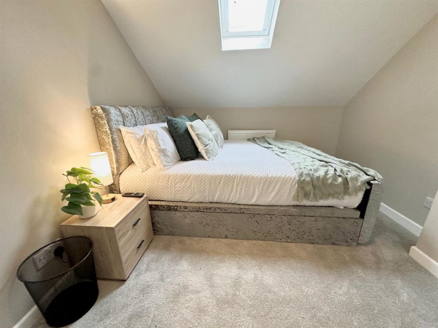 Room 3, 46 Portmore Street