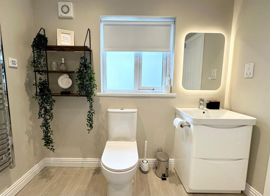 Room 3, 46 Portmore Street