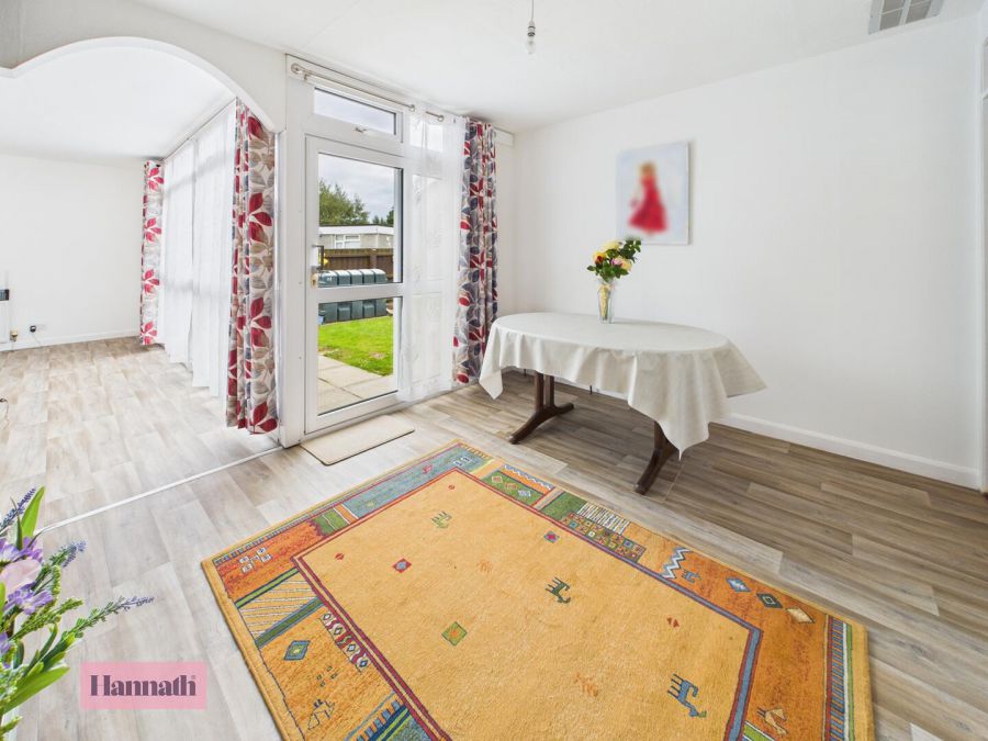 9 Old Rectory Park (CASH BUYERS ONLY)