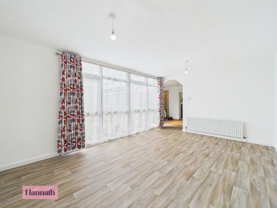 9 Old Rectory Park (CASH BUYERS ONLY)