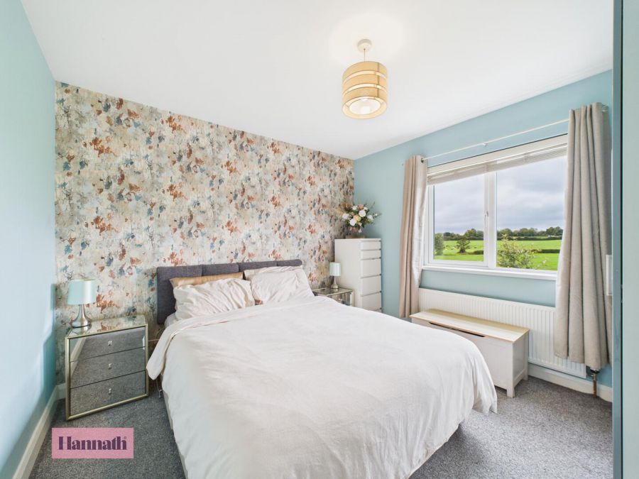 10 Colane Gardens
