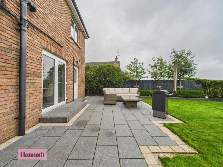 10 Colane Gardens
