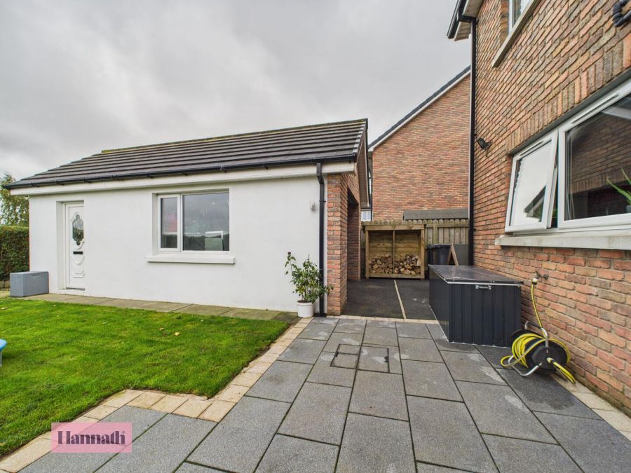 10 Colane Gardens