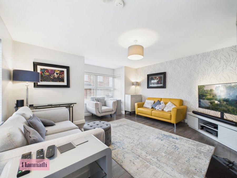 10 Colane Gardens