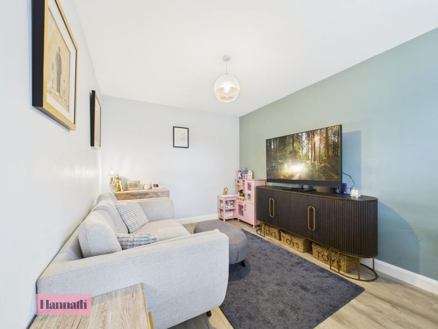 10 Colane Gardens