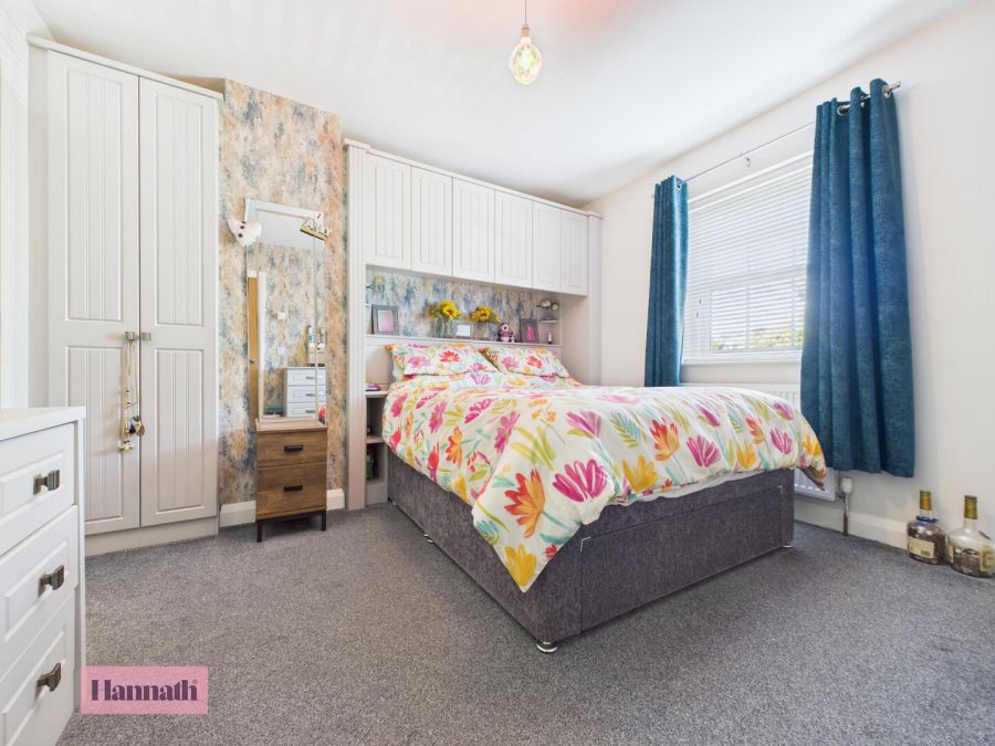32 Mount Hall Grange