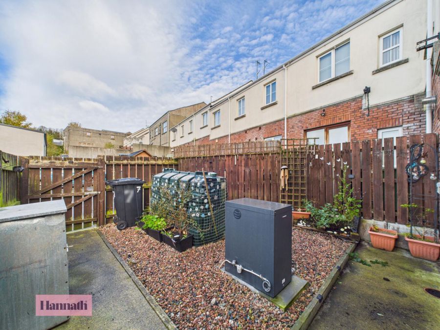 7 Market Street Court