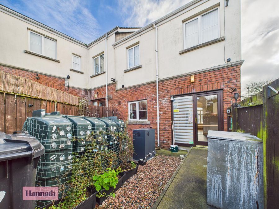 7 Market Street Court