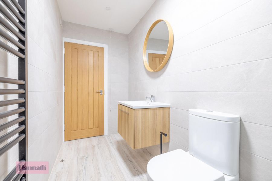 Room 2, 90 Hill Street