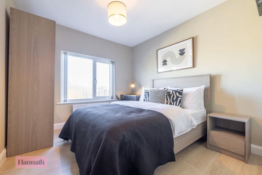 Room 3, 90 Hill Street