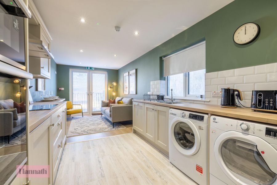 Room 3, 90 Hill Street