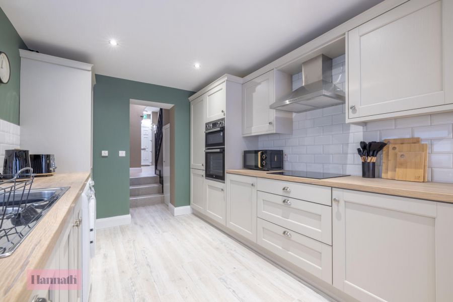 Room 3, 90 Hill Street