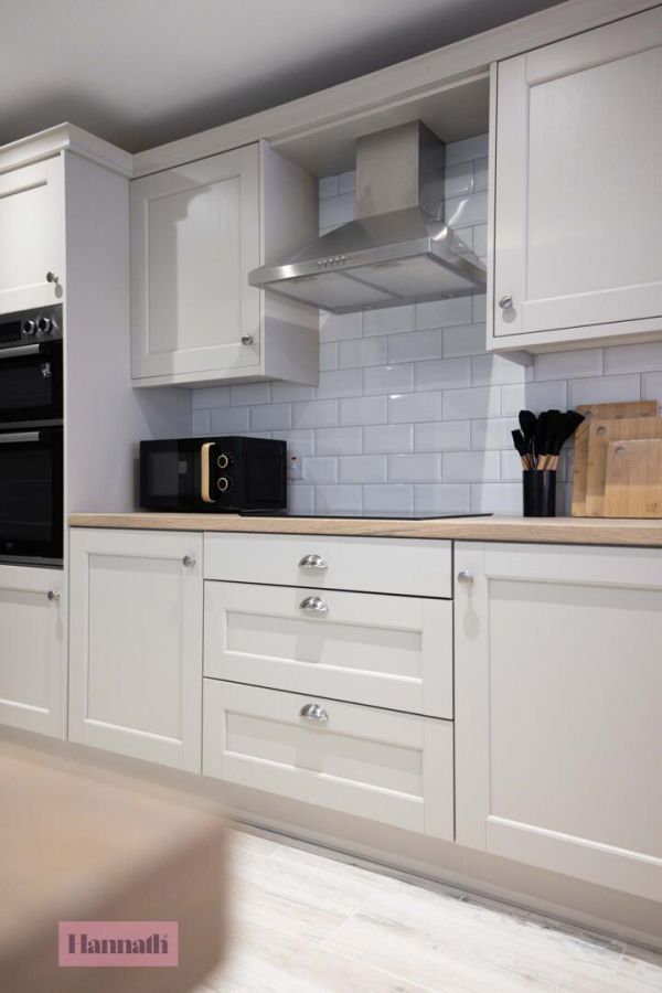 Room 4, 90 Hill Street