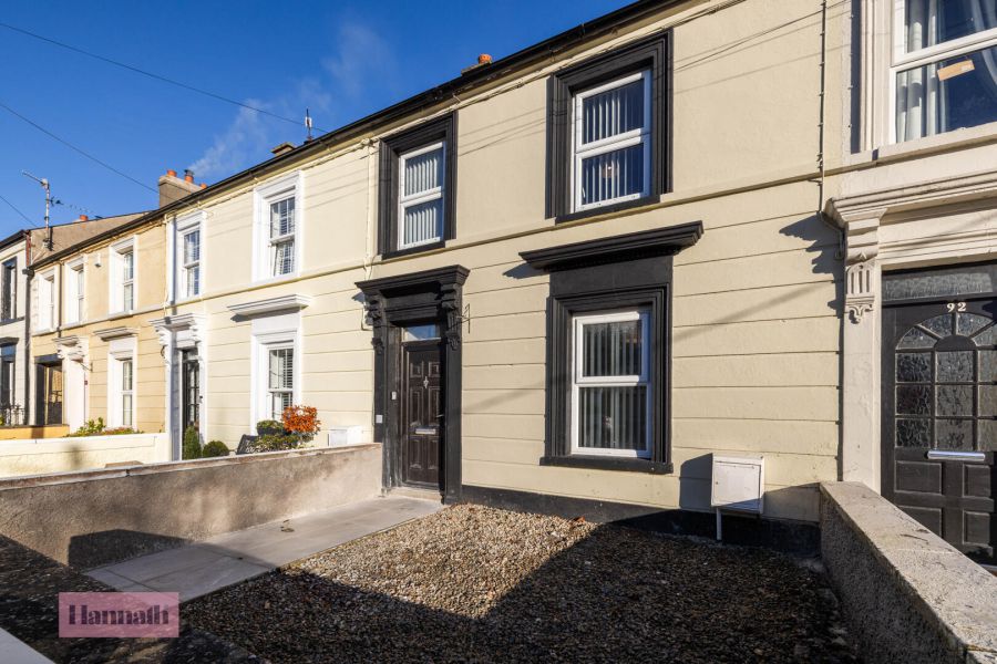 Room 5, 90 Hill Street