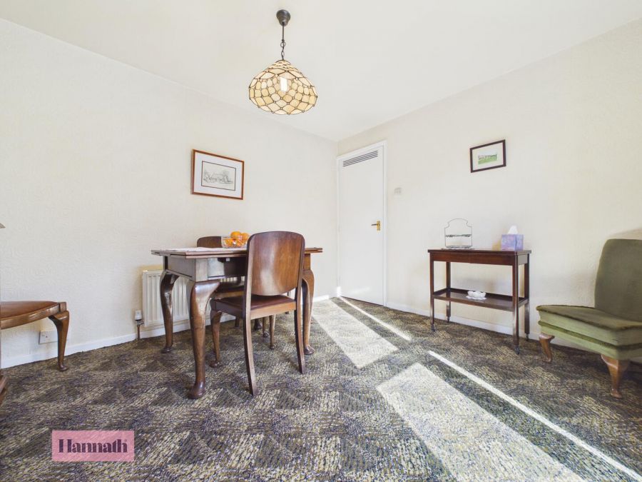 38 Upper Ramone Park