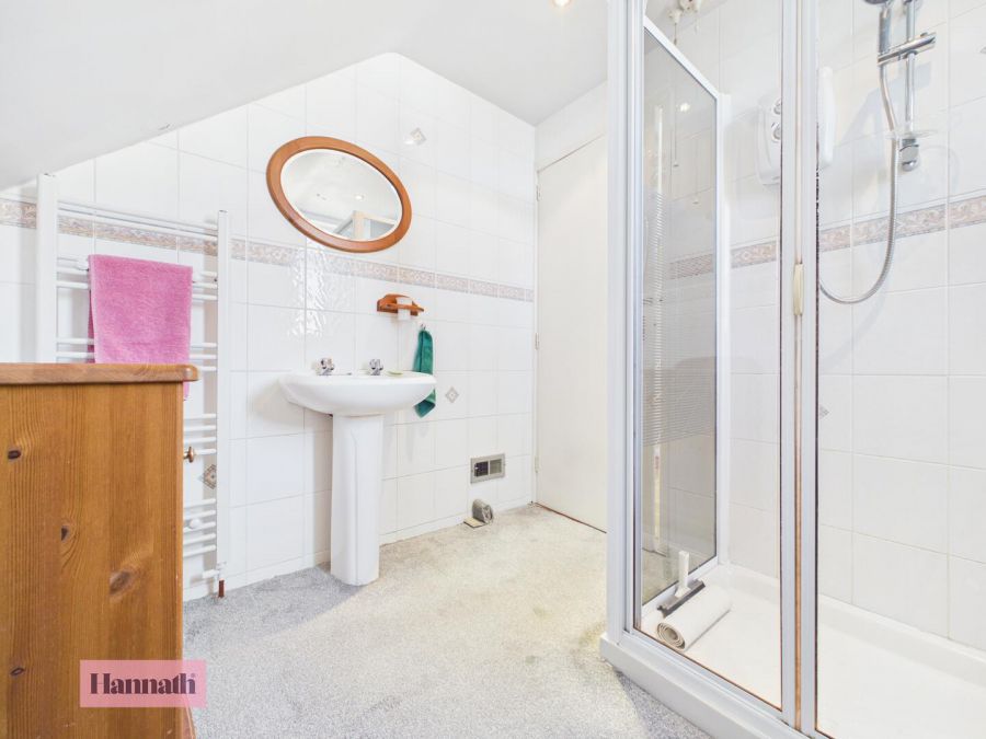 38 Upper Ramone Park