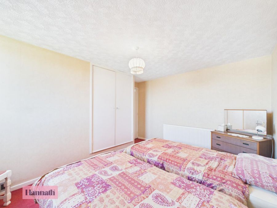 38 Upper Ramone Park