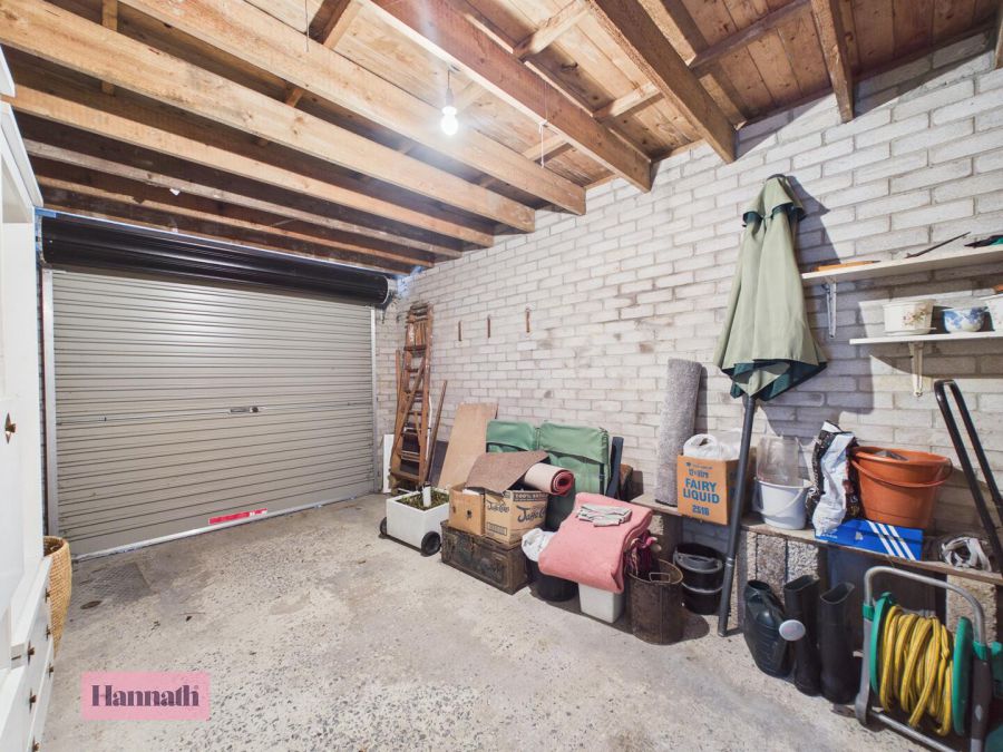 38 Upper Ramone Park