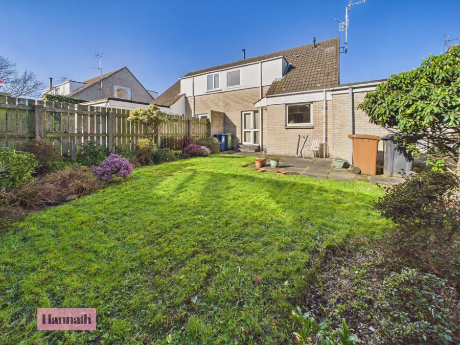 38 Upper Ramone Park