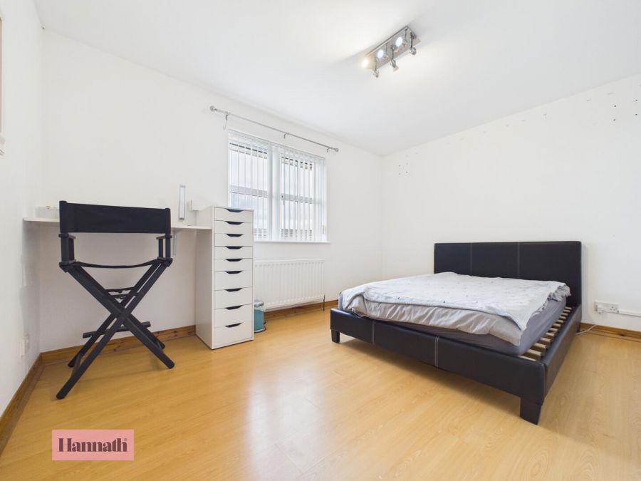 35 Huntingdale Lodge