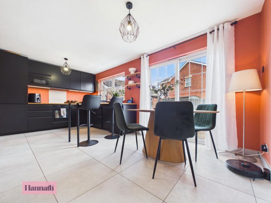 23 Larkfield Meadows