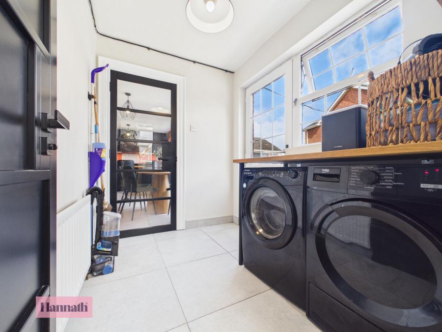 23 Larkfield Meadows