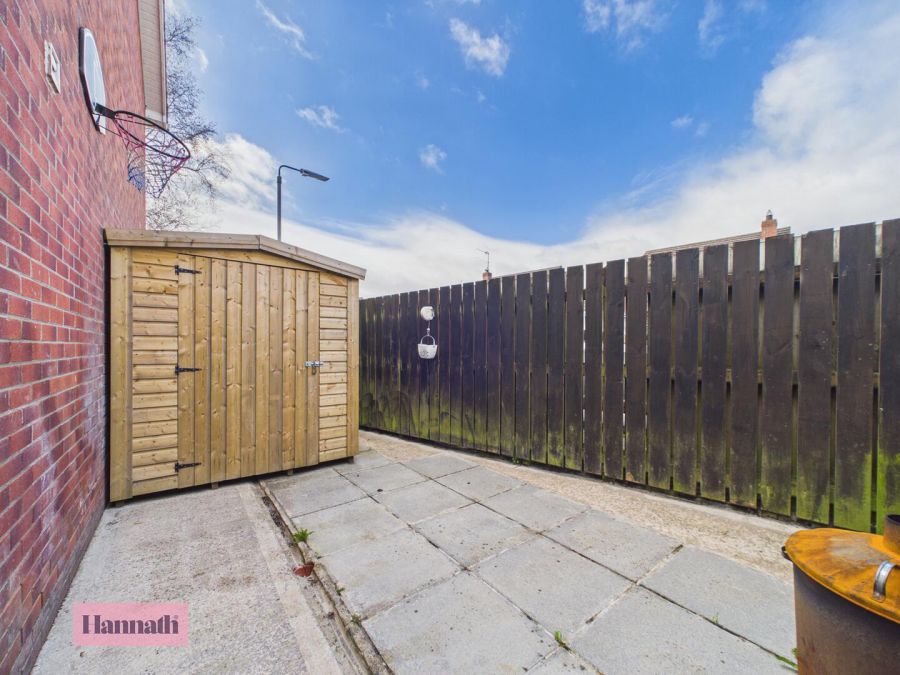 23 Larkfield Meadows