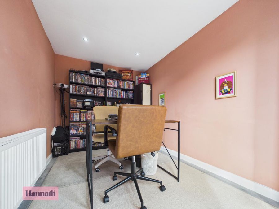 23 Larkfield Meadows