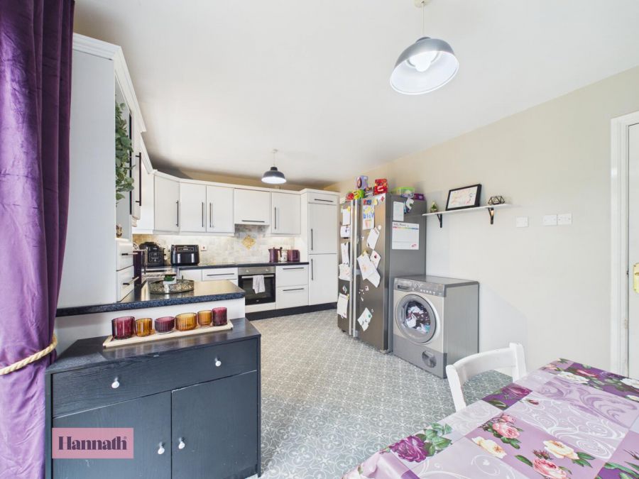 36 Carnreagh