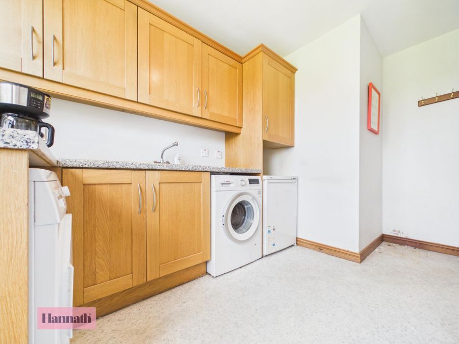 42 Derryloughan Road