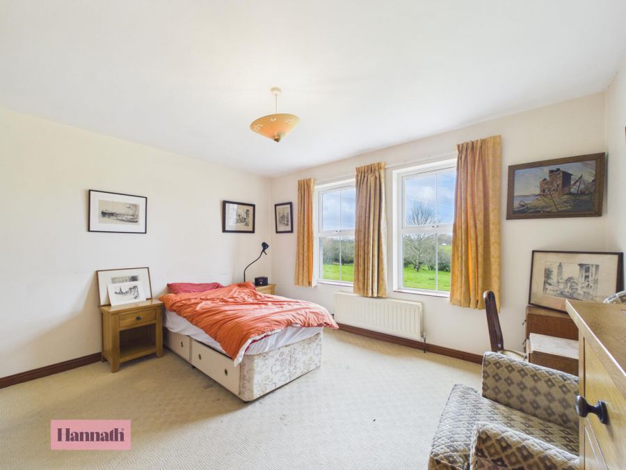 42 Derryloughan Road