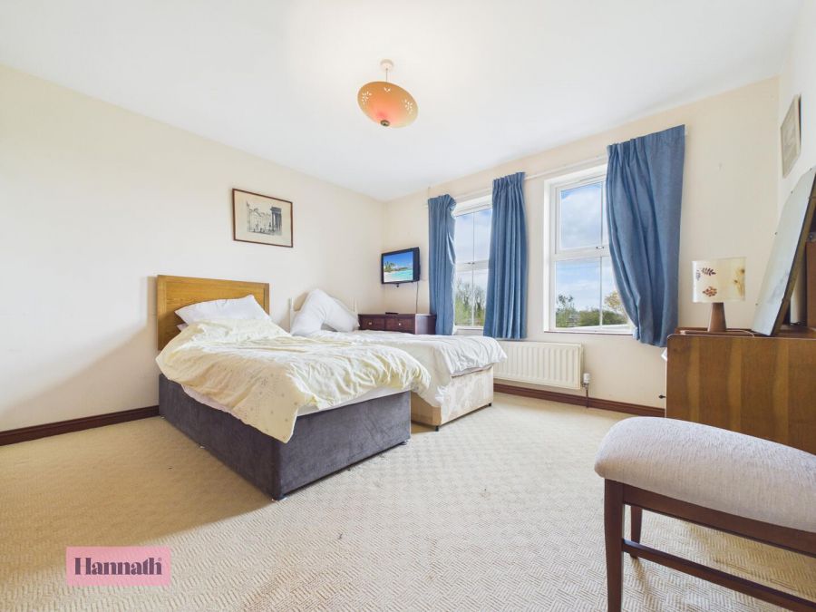 42 Derryloughan Road