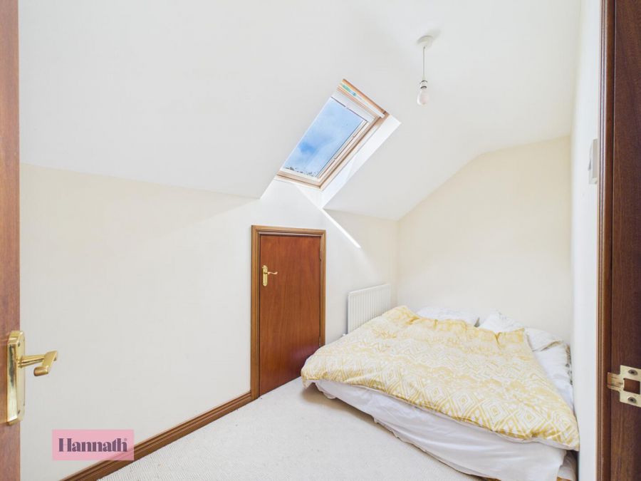 42 Derryloughan Road