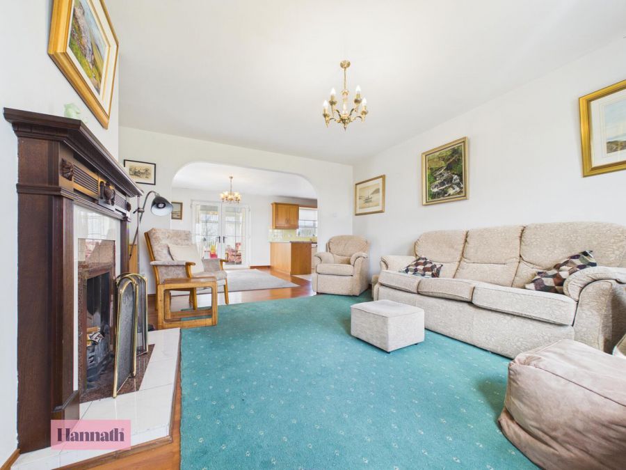 42 Derryloughan Road