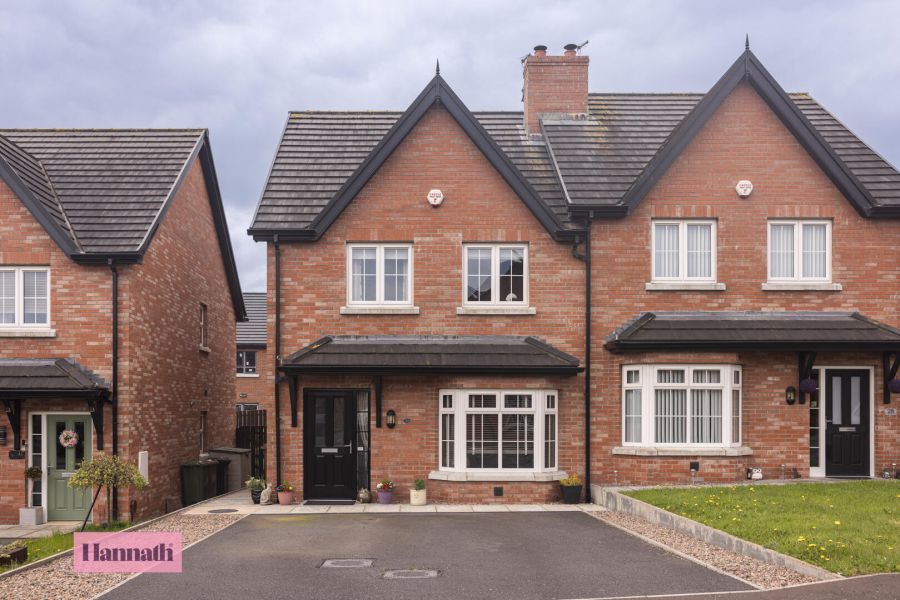30 Lacehill Park