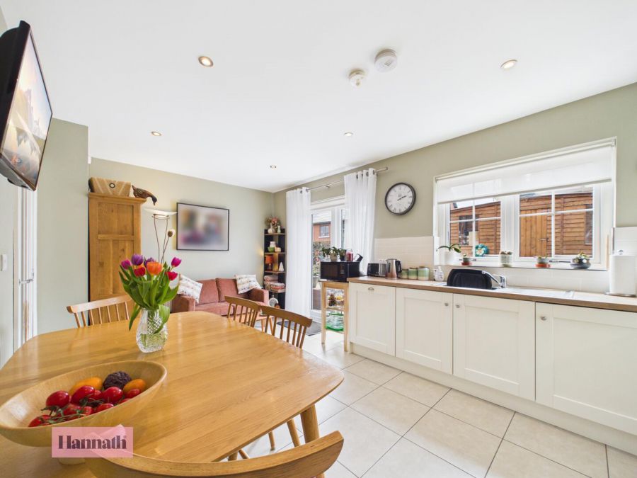 30 Lacehill Park