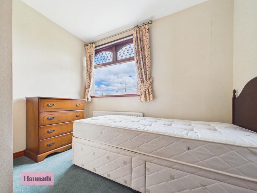 12 Ardmore Crescent