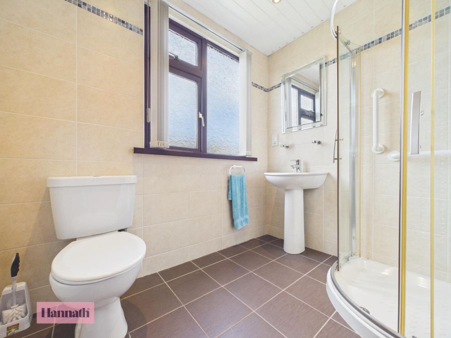 12 Ardmore Crescent