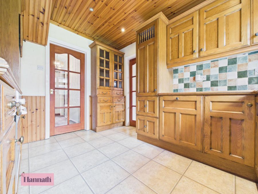 12 Ardmore Crescent